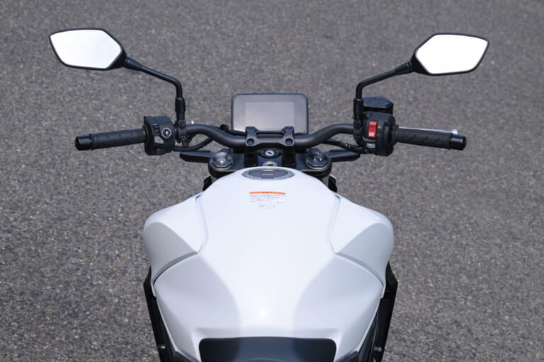 ホンダ|CB1000ホーネット|ホンダ「CB1000ホーネット」「CBR650R/CB650R・Eクラッチ」日本初公開! 国内正式発表は間もなくか【モーターサイクルショー】