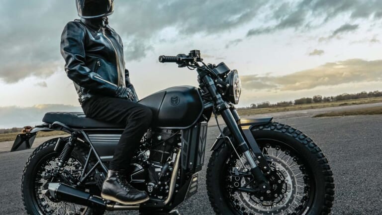 【原付二種/軽二輪】新開発の水冷エンジン搭載!! マットモーターサイクルの新型車「DRK-01」、6/28発売へ