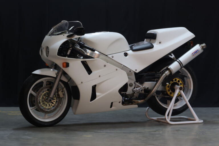 RC30トリビュート RC36-2 VFR750F|RC30(VFR750R)を創れる……だと?! RC36用の外装キットがタイガパフォーマンスから登場【海外】