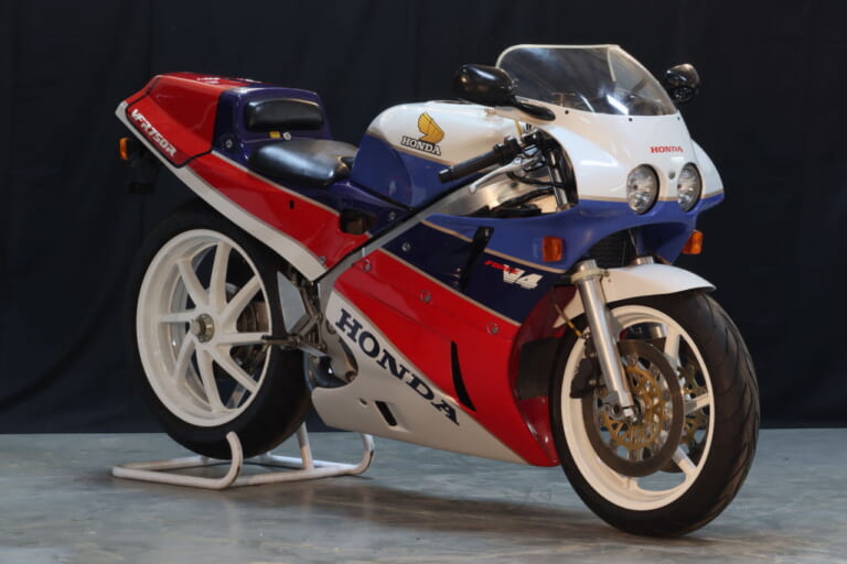 RC30トリビュート RC36-2 VFR750F|RC30(VFR750R)を創れる……だと?! RC36用の外装キットがタイガパフォーマンスから登場【海外】