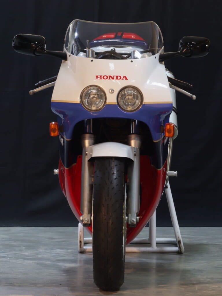 RC30トリビュート RC36-2 VFR750F|RC30(VFR750R)を創れる……だと?! RC36用の外装キットがタイガパフォーマンスから登場【海外】