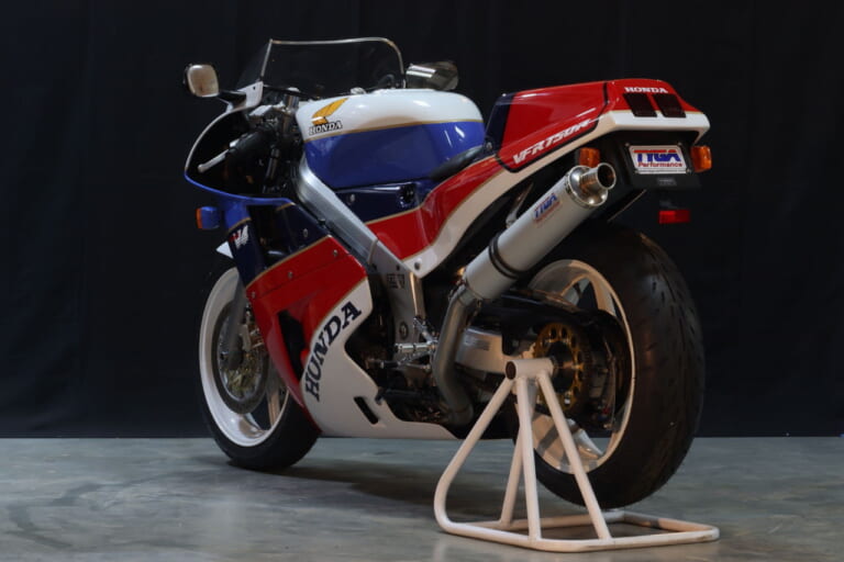 RC30トリビュート RC36-2 VFR750F|RC30(VFR750R)を創れる……だと?! RC36用の外装キットがタイガパフォーマンスから登場【海外】