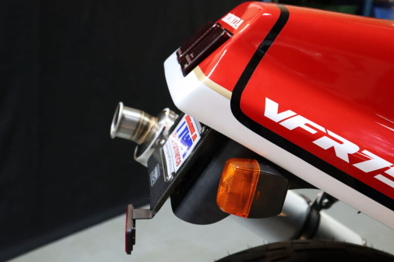 RC30トリビュート RC36-2 VFR750F|RC30(VFR750R)を創れる……だと?! RC36用の外装キットがタイガパフォーマンスから登場【海外】