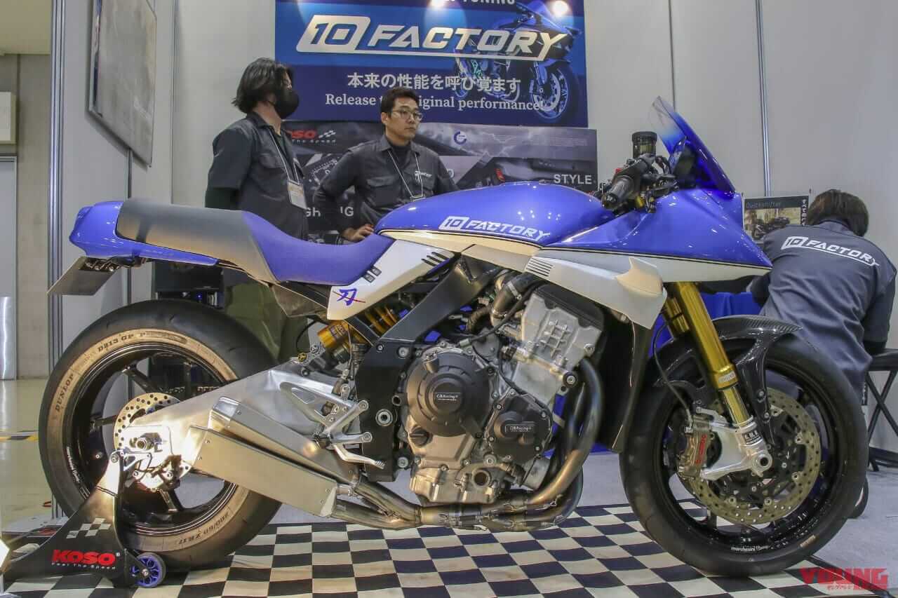 スズキ カタナのメーターに救世主?! カワサキエンジンのカタナが装着していたKOSO製デジタルメーターがカッコよすぎる件