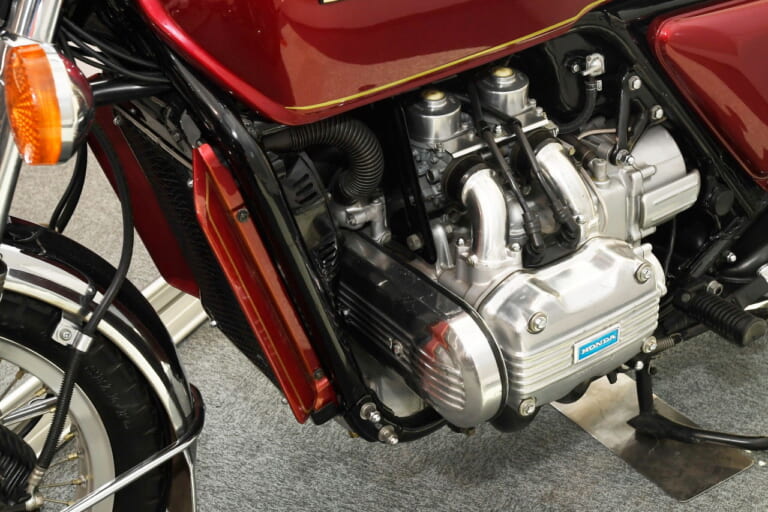 ホンダ|GL1000|1975|初期のゴールドウイングシリーズに感じる、驚きの革新性──技術的に突出していたGL1000とGL400/500 【ライター中村友彦の旧車雑感 Vol.3】
