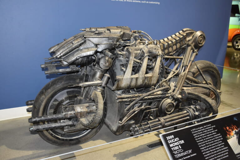 ピーターセン|モト・ターミネーター|「ベース車が何だか全然わからんぞ!!」銀幕に登場した魔改造バイクたち