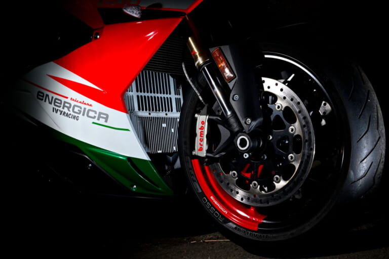 ENERGICA EGO+ IVY EDITION|ほぼ完全に実用レベルの電動バイク、エネルジカ「EGO+ IVYエディション」試乗インプレ! 通勤もツーリングもイケる!! ※ただし700万円