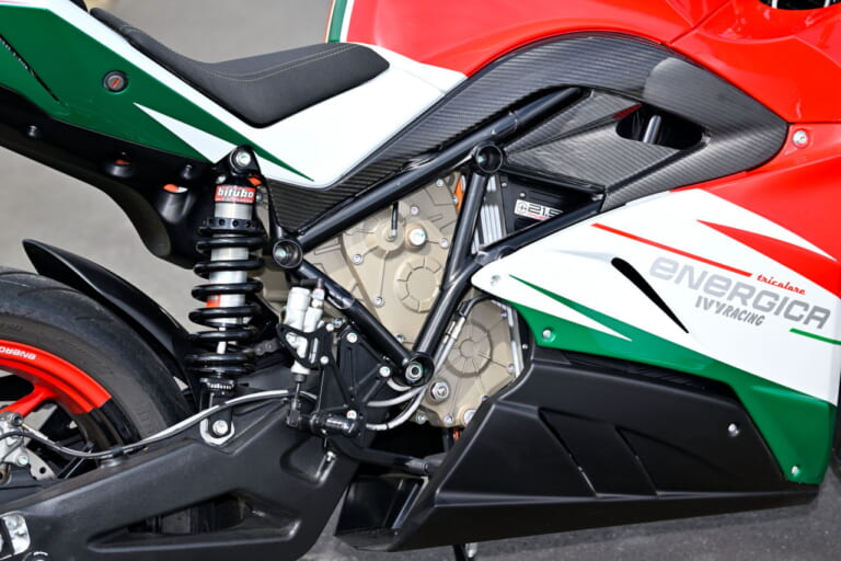 ENERGICA EGO+ IVY EDITION|ほぼ完全に実用レベルの電動バイク、エネルジカ「EGO+ IVYエディション」試乗インプレ! 通勤もツーリングもイケる!! ※ただし700万円