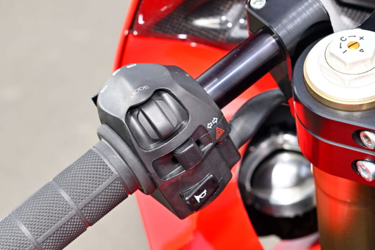 ENERGICA EGO+ IVY EDITION|ほぼ完全に実用レベルの電動バイク、エネルジカ「EGO+ IVYエディション」試乗インプレ! 通勤もツーリングもイケる!! ※ただし700万円