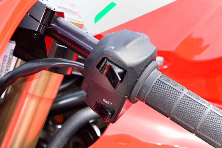 ENERGICA EGO+ IVY EDITION|ほぼ完全に実用レベルの電動バイク、エネルジカ「EGO+ IVYエディション」試乗インプレ! 通勤もツーリングもイケる!! ※ただし700万円