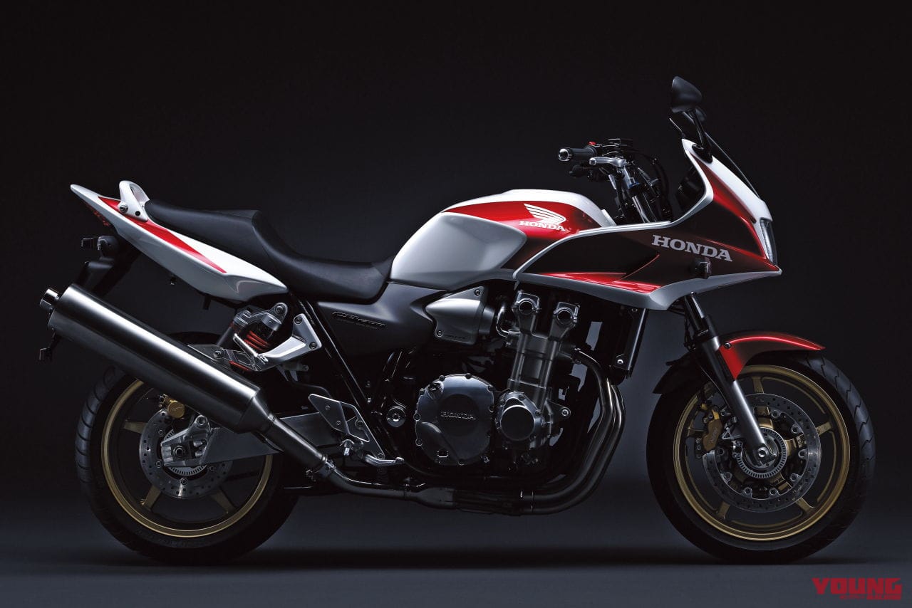 ホンダ|CB1300スーパーボルドール|2005|規制や不況と戦い生まれた、今日への礎──日本の名車100選【平成13~26年編】