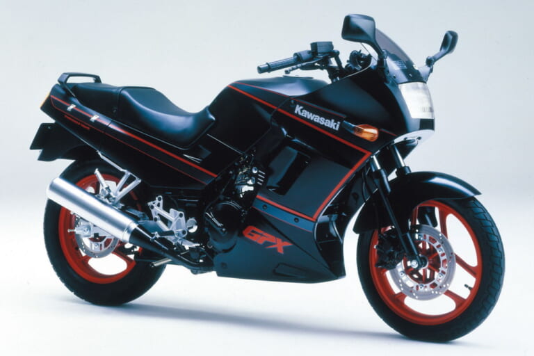 カワサキ|GPX250R|1987|規制や不況と戦い生まれた、今日への礎──日本の名車100選【平成13~26年編】
