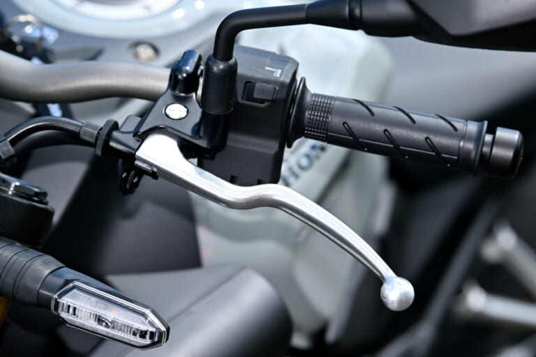 ホンダ|CB650R|Eクラッチ|【速報】ホンダ「Eクラッチ」はマニュアル操作の上位互換!! ただの自動クラッチじゃなかった! CBR650R & CB650R 試乗インプレ