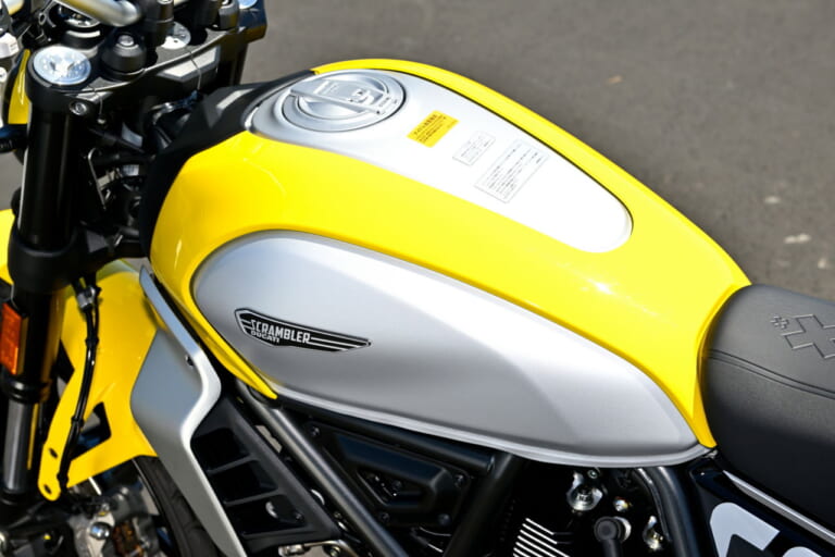 ドゥカティ|スクランブラー ICON|2024年モデル|プリミティブな面白さ健在! ドゥカティ「スクランブラー ICON」試乗インプレッション