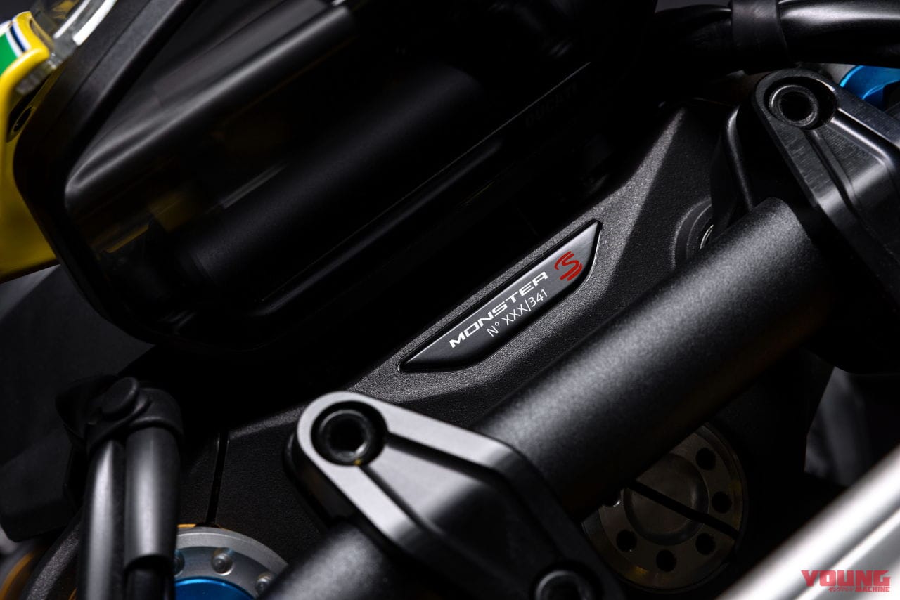 |【341台限定】アイルトン・セナ没後30年の特別記念バージョン! ドゥカティ「モンスター セナ」発表