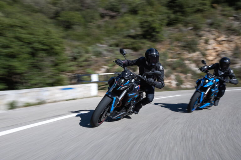 GSX-8S TEAM SUZUKI|スズキ「GSX-8S TEAM SUZUKI」登場! プラス16万円でレーシングカラーとシングルシートカウル追加【海外】