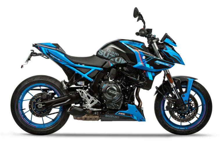 GSX-8S TEAM SUZUKI|スズキ「GSX-8S TEAM SUZUKI」登場! プラス16万円でレーシングカラーとシングルシートカウル追加【海外】