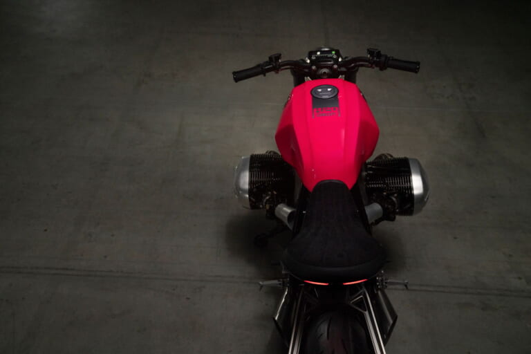 BMW R20 Concept|に、2000ccの空冷ネイキッドだとぉ?! BMWが「R20コンセプト」を公開!