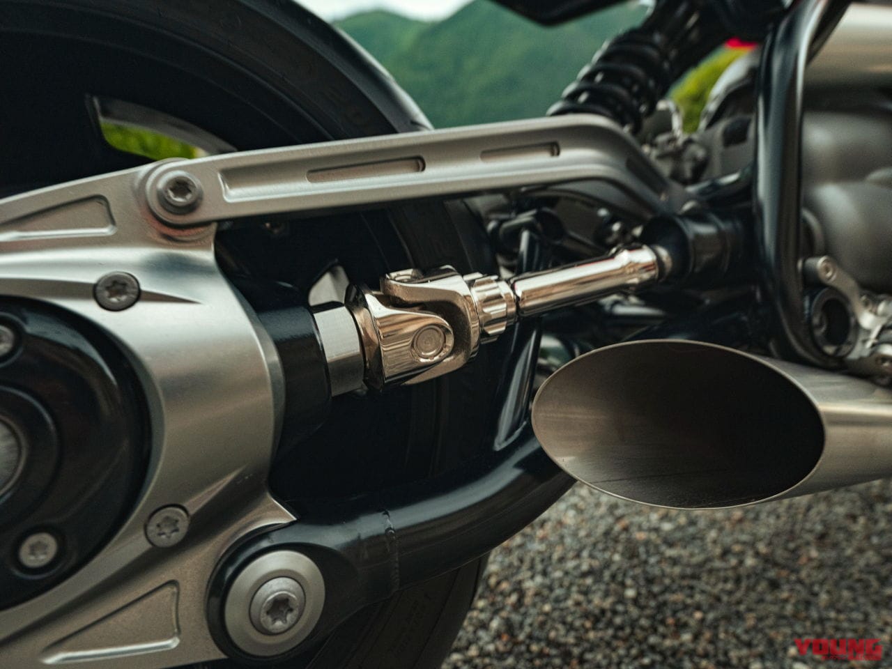 BMW R20 Concept|に、2000ccの空冷ネイキッドだとぉ?! BMWが「R20コンセプト」を公開!