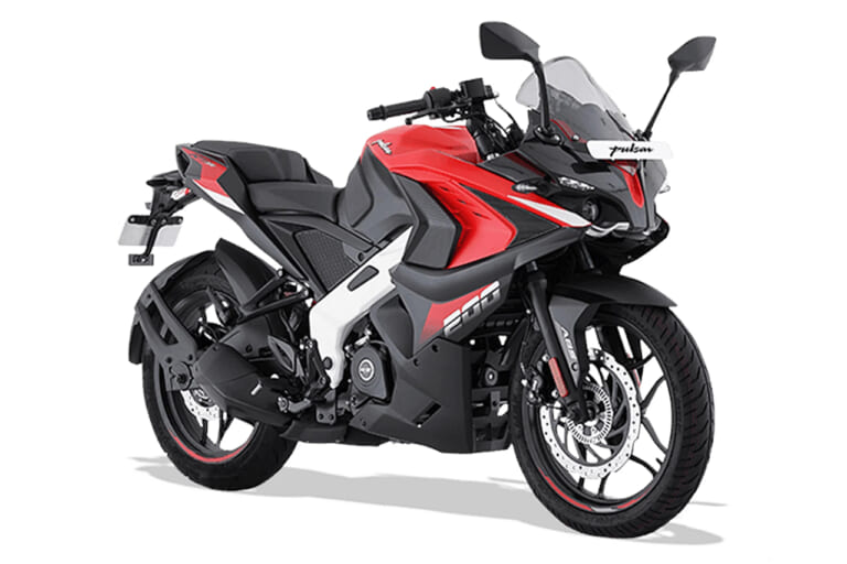 バジャジ|パルサーRS200|【SCOOP!!】ヤマハWRが200ccの水冷DOHCで復活?! 本格オフのWR200Rとモタード版WR200Xを大胆予測!!