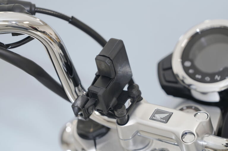 ホンダ|モンキー125|純正アクセサリー|【比較】ダックス125とモンキー125は似ているようで乗れる免許も違う! タンデムできるのは?