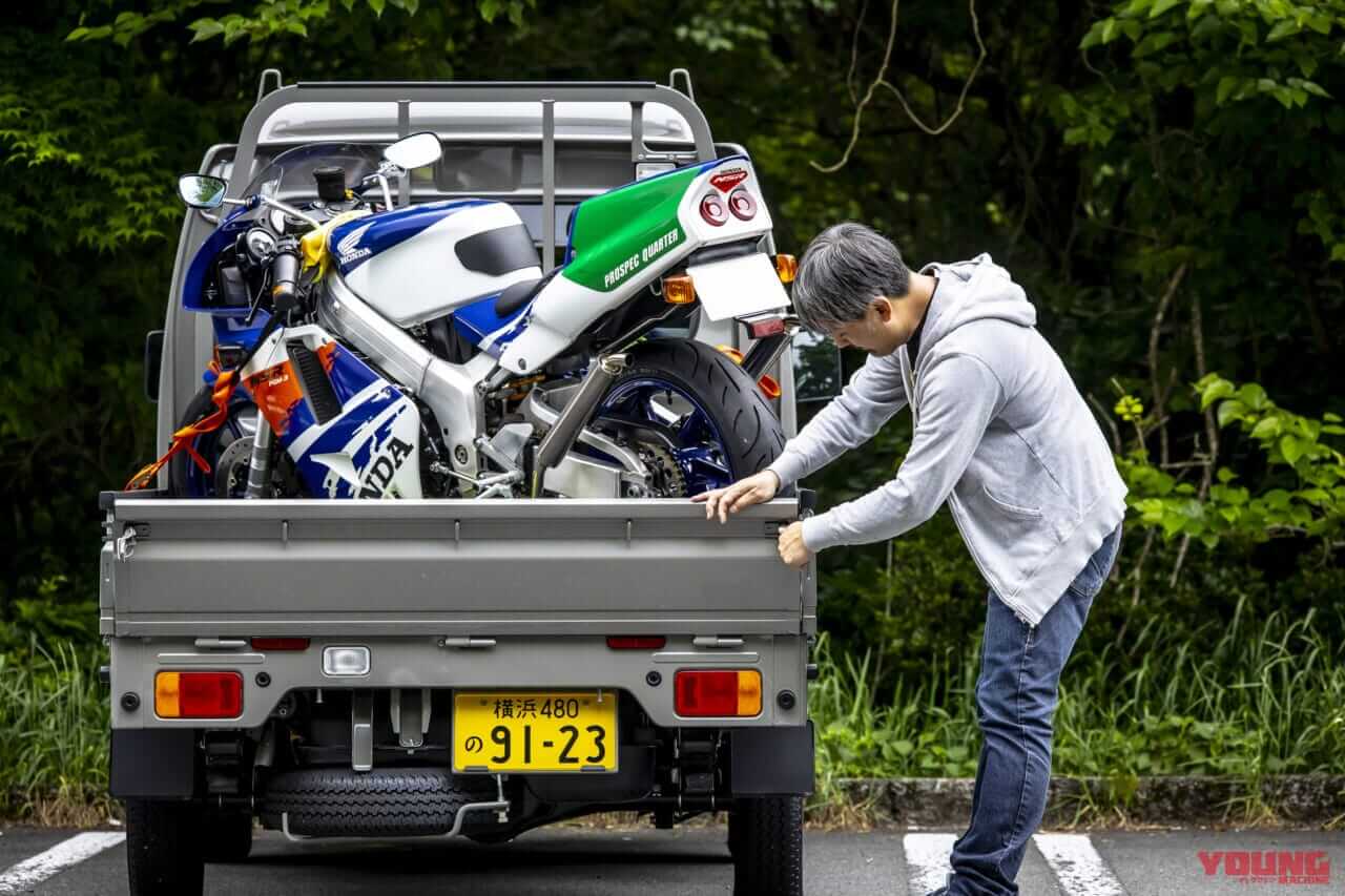 スズキ|スーパーキャリイ|Xリミテッド|【意外と快適?! やっぱり不便?!】5速MTの軽トラ「スズキ・スーパーキャリイ Xリミテッド」をトランポ&ファミリーカーに使ってみた