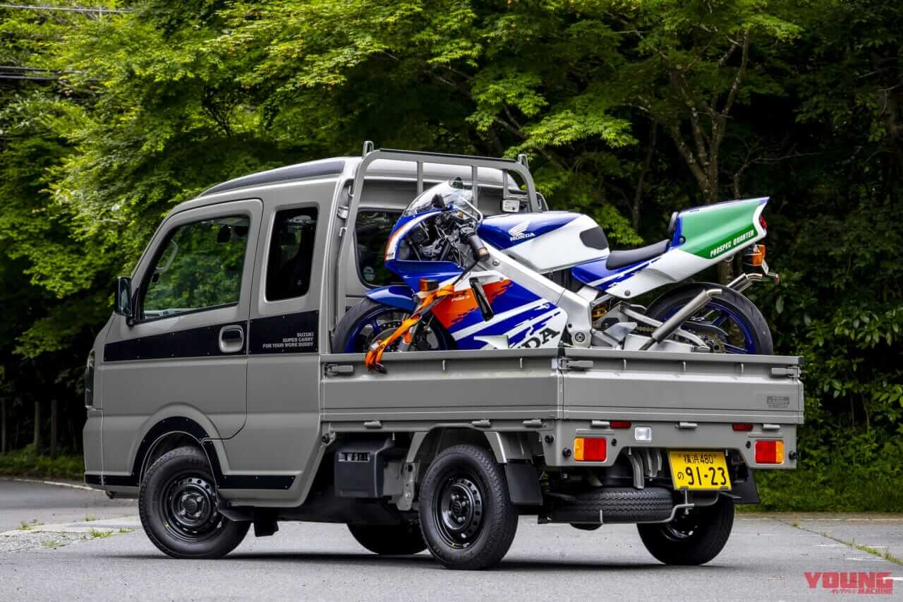 スズキ|スーパーキャリイ|Xリミテッド|【意外と快適?! やっぱり不便?!】5速MTの軽トラ「スズキ・スーパーキャリイ Xリミテッド」をトランポ&ファミリーカーに使ってみた