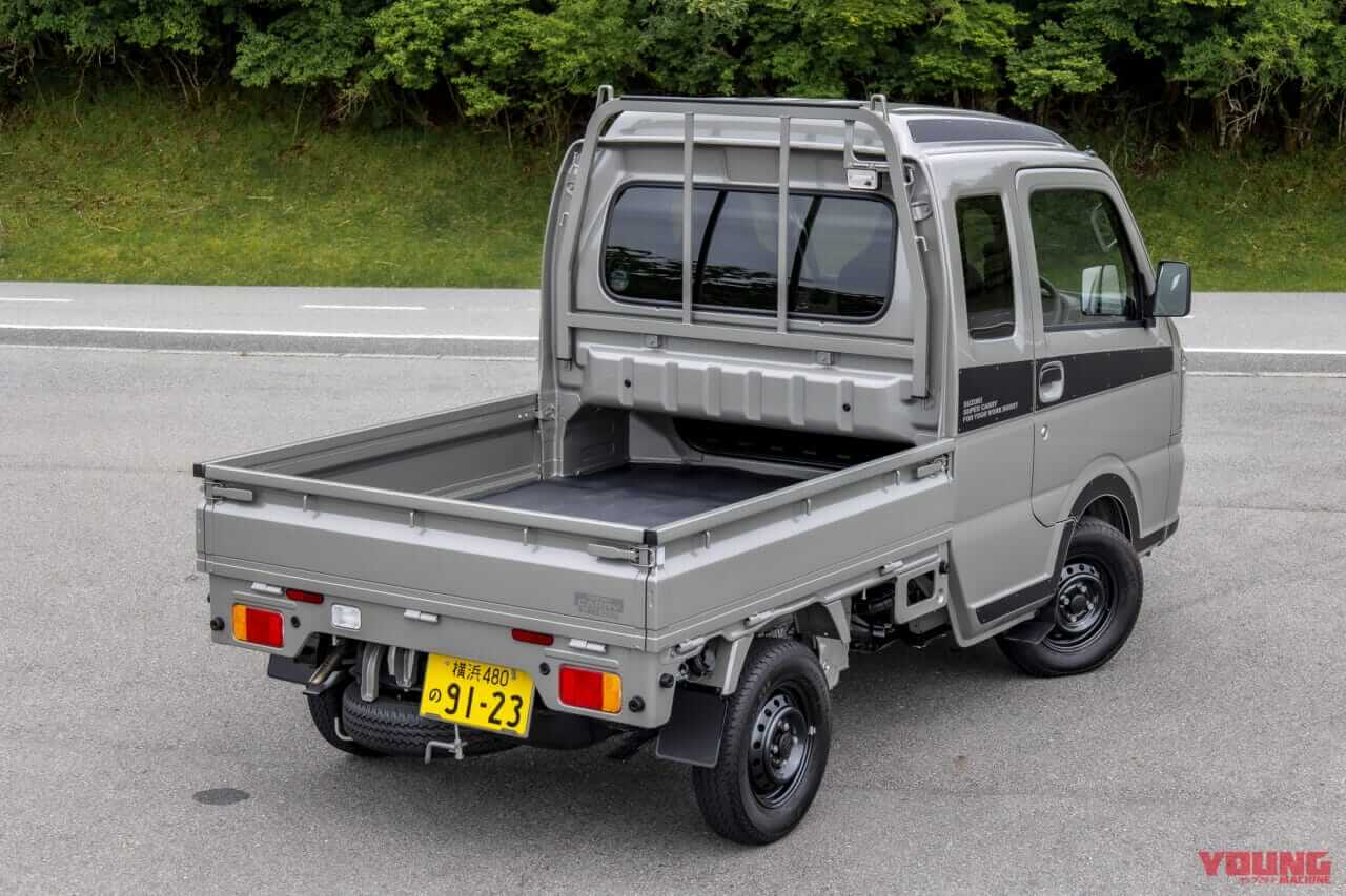 |【意外と快適?! やっぱり不便?!】5速MTの軽トラ「スズキ・スーパーキャリイ Xリミテッド」をトランポ&ファミリーカーに使ってみた