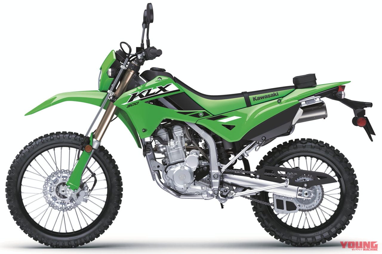 |カワサキ「KLX300/SM」2025年モデル登場! パワフルな水冷292cc単気筒の“闘う4スト”に新色【北米】