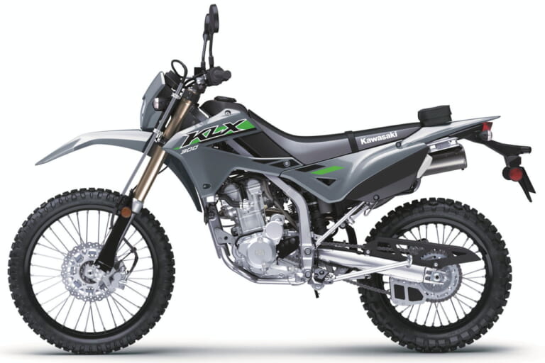 カワサキ|KLX300|北米仕様|2025年モデル|カワサキ「KLX300/SM」2025年モデル登場! パワフルな水冷292cc単気筒の“闘う4スト”に新色【北米】