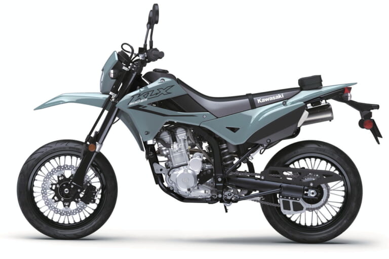 カワサキ|KLX300SM|北米仕様|2025年モデル|カワサキ「KLX300/SM」2025年モデル登場! パワフルな水冷292cc単気筒の“闘う4スト”に新色【北米】