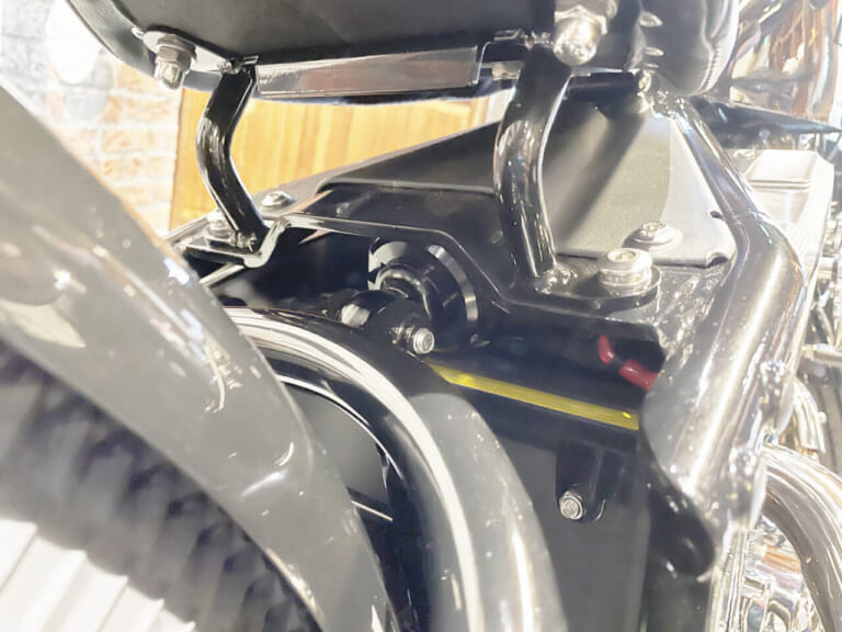 サンダーモーターサイクルズ|ソフテイルサンダー250|車坂下|250ccの空冷Vツイン、リヤサスを獲得だッ!! サンダーモーターサイクルズ「ソフテイルサンダー250」発売