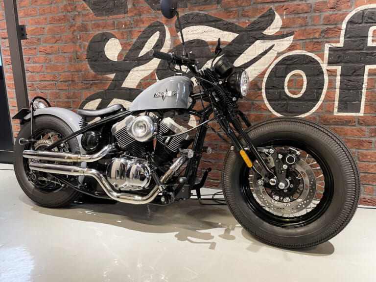 サンダーモーターサイクルズ|ハードテイルサンダー250|車坂下|250ccの空冷Vツイン、リヤサスを獲得だッ!! サンダーモーターサイクルズ「ソフテイルサンダー250」発売