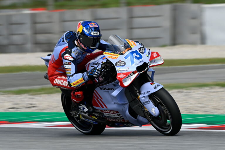 アレックス・マルケス|SHOEI|SHOEIがマルケス兄弟と2年間の契約更新! MotoGPで2026年まで