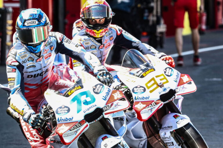 SHOEIがマルケス兄弟と2年間の契約更新！ MotoGPで2026年まで