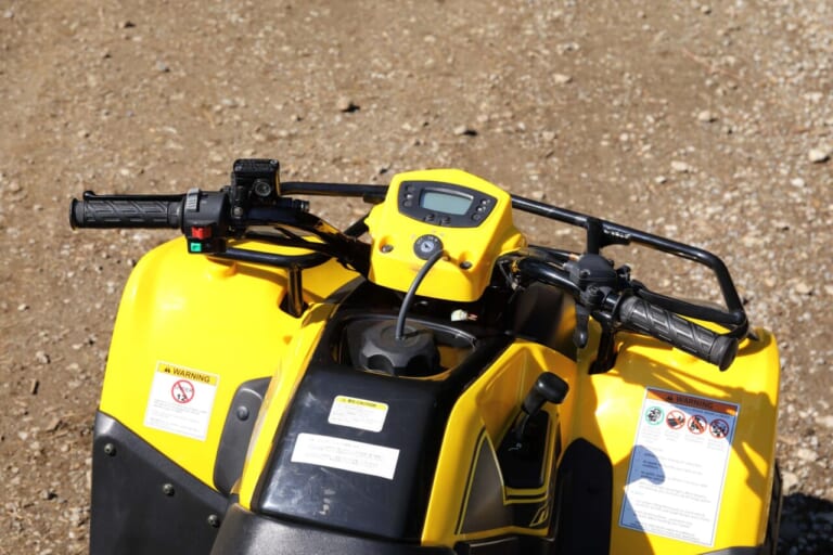 キムコ|4輪バギー|ATV|MXU150X|【日本で爆売れ中】コイツはヒャッハーな乗り物だぜ!! キムコの4輪バギー「MXU 150X」で泥まみれになってきた