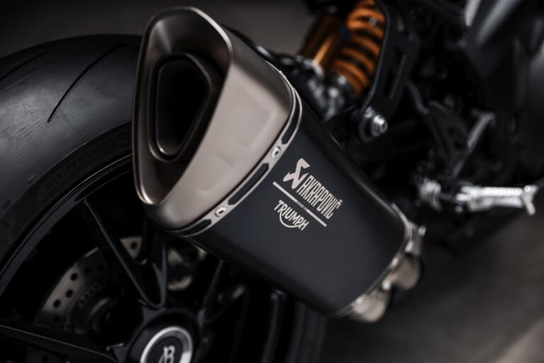 TRIUMPH Speed triple1200RR breitling|世界限定270台! トライアンフ「スピードトリプル1200RRブライトリングLimited Edition」発表【限定コラボ時計もあり】