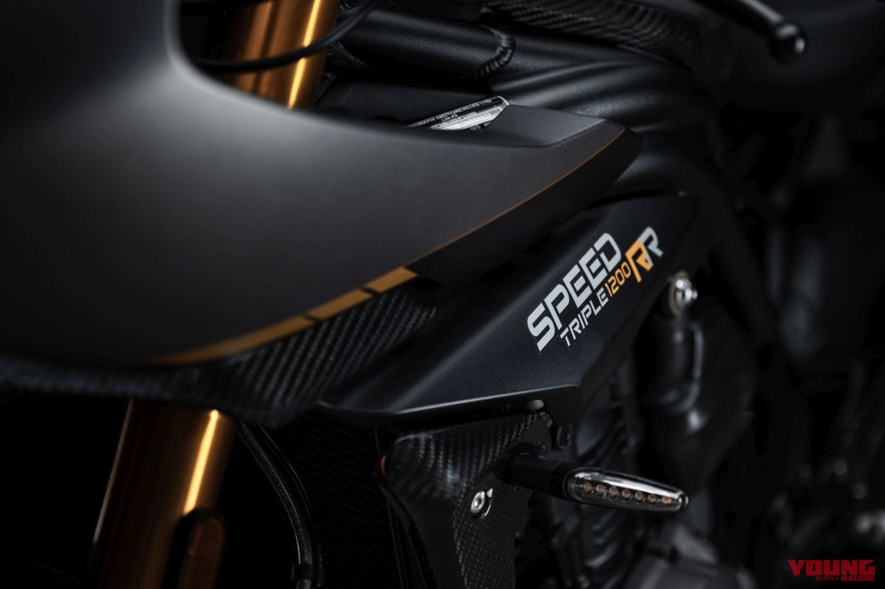 TRIUMPH Speed triple1200RR breitling|世界限定270台! トライアンフ「スピードトリプル1200RRブライトリングLimited Edition」発表【限定コラボ時計もあり】