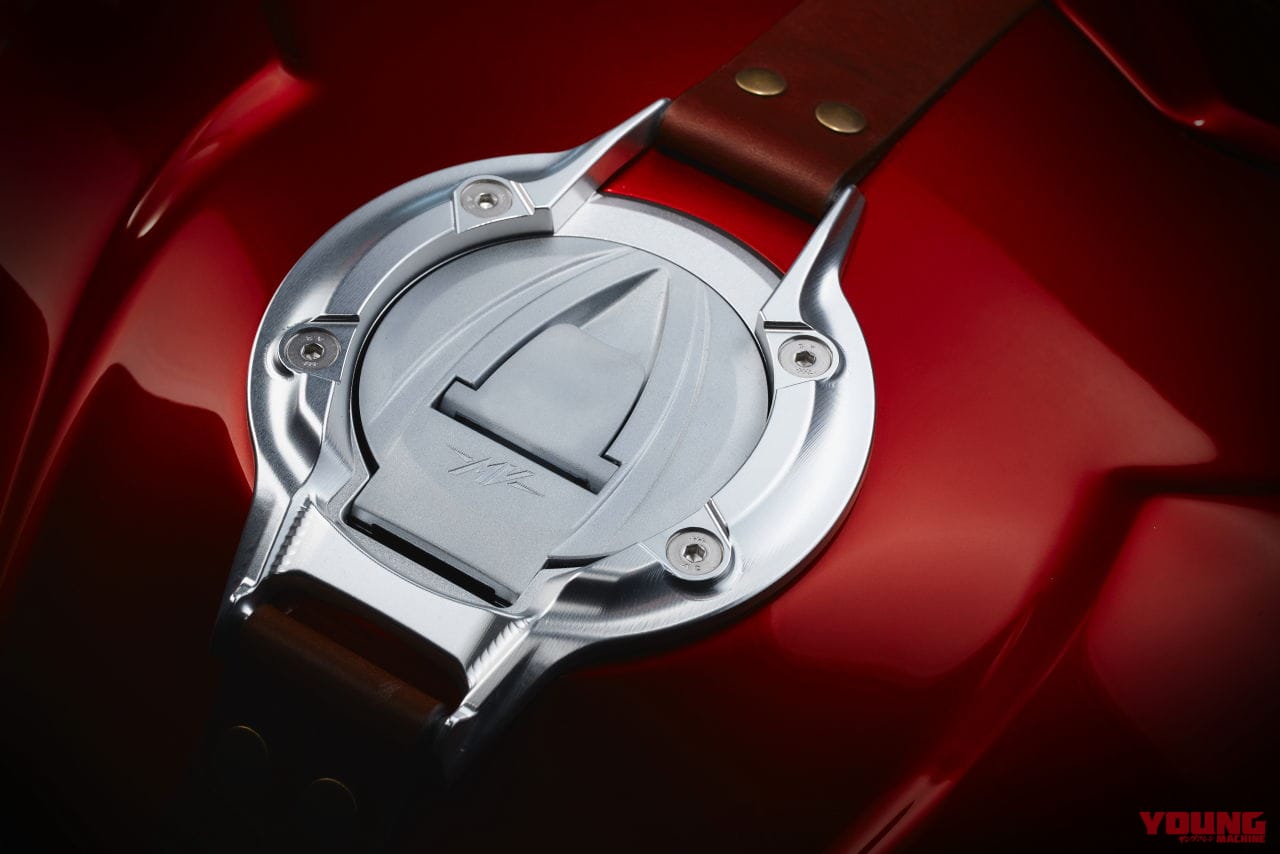 |【限定500台】デザインがヤベェ! MVアグスタが「スーパーヴェローチェ1000セリエオロ」を正式発表