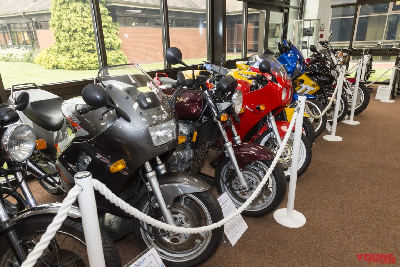 |【マン島TT 出張便り】世界に先駆けてバイクを進化させてきたイギリスの歴史がずらりと並ぶ博物館を見よ!