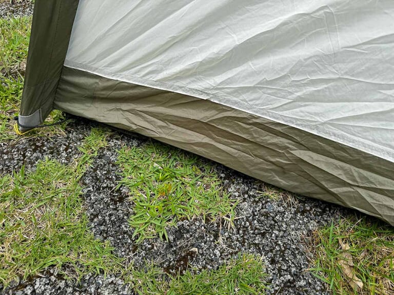 雨のテント泊もこれで安心!! テント内で快適に過ごすための3つのポイント