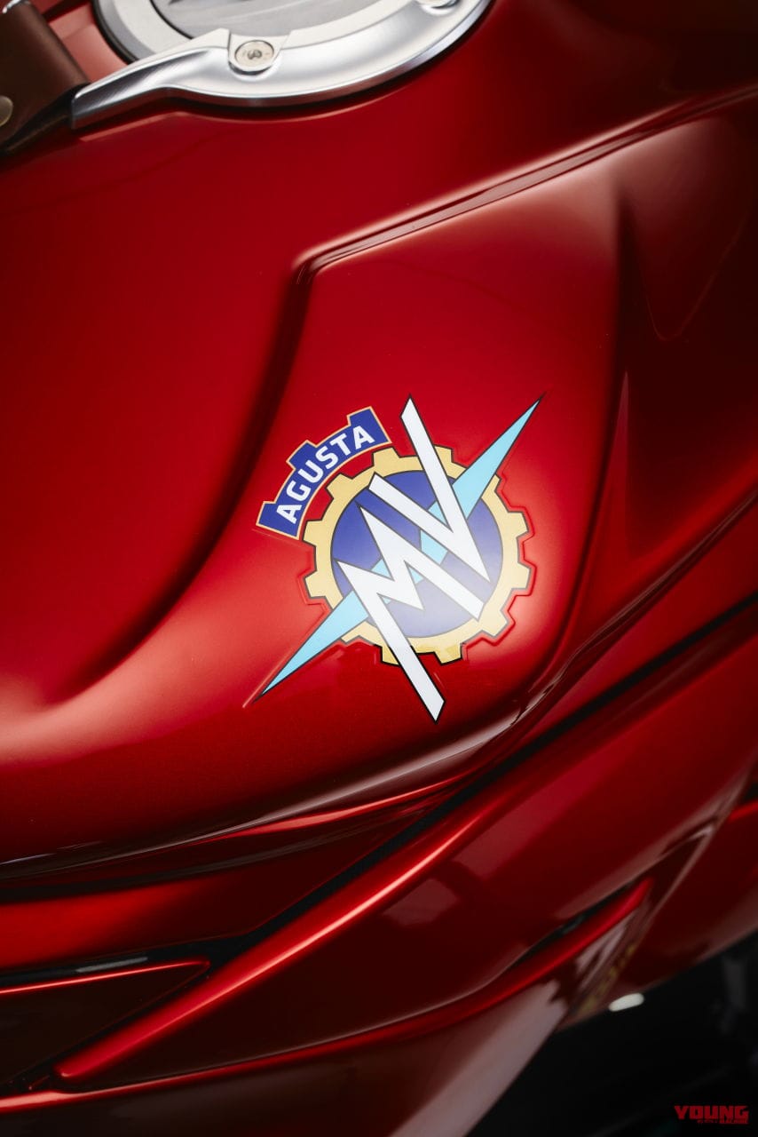 |【限定500台】デザインがヤベェ! MVアグスタが「スーパーヴェローチェ1000セリエオロ」を正式発表