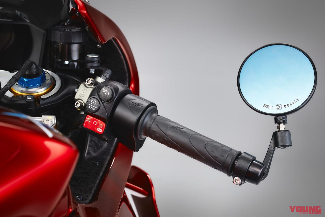 |【限定500台】デザインがヤベェ! MVアグスタが「スーパーヴェローチェ1000セリエオロ」を正式発表