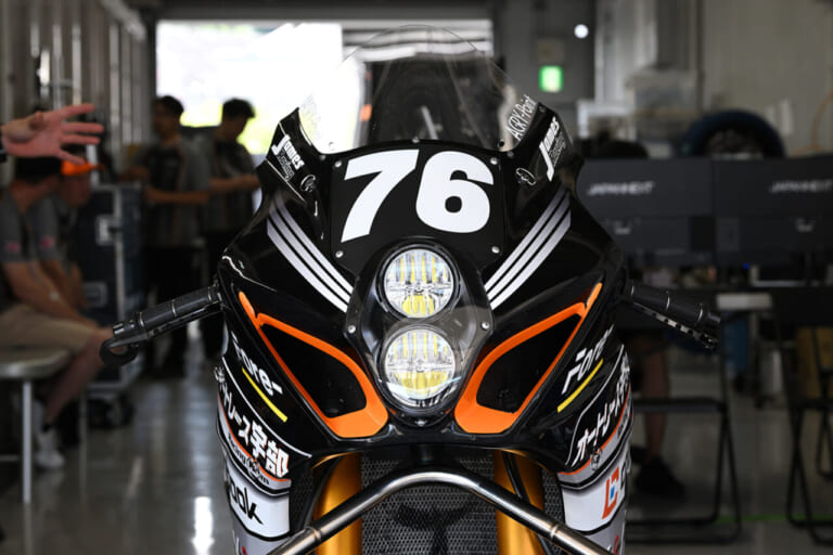 AutoRace Ube Racing Team|ウイング付きの青いGSX-R1000Rが走った! チームスズキCNチャレンジが鈴鹿8耐の事前テストで総合7番手