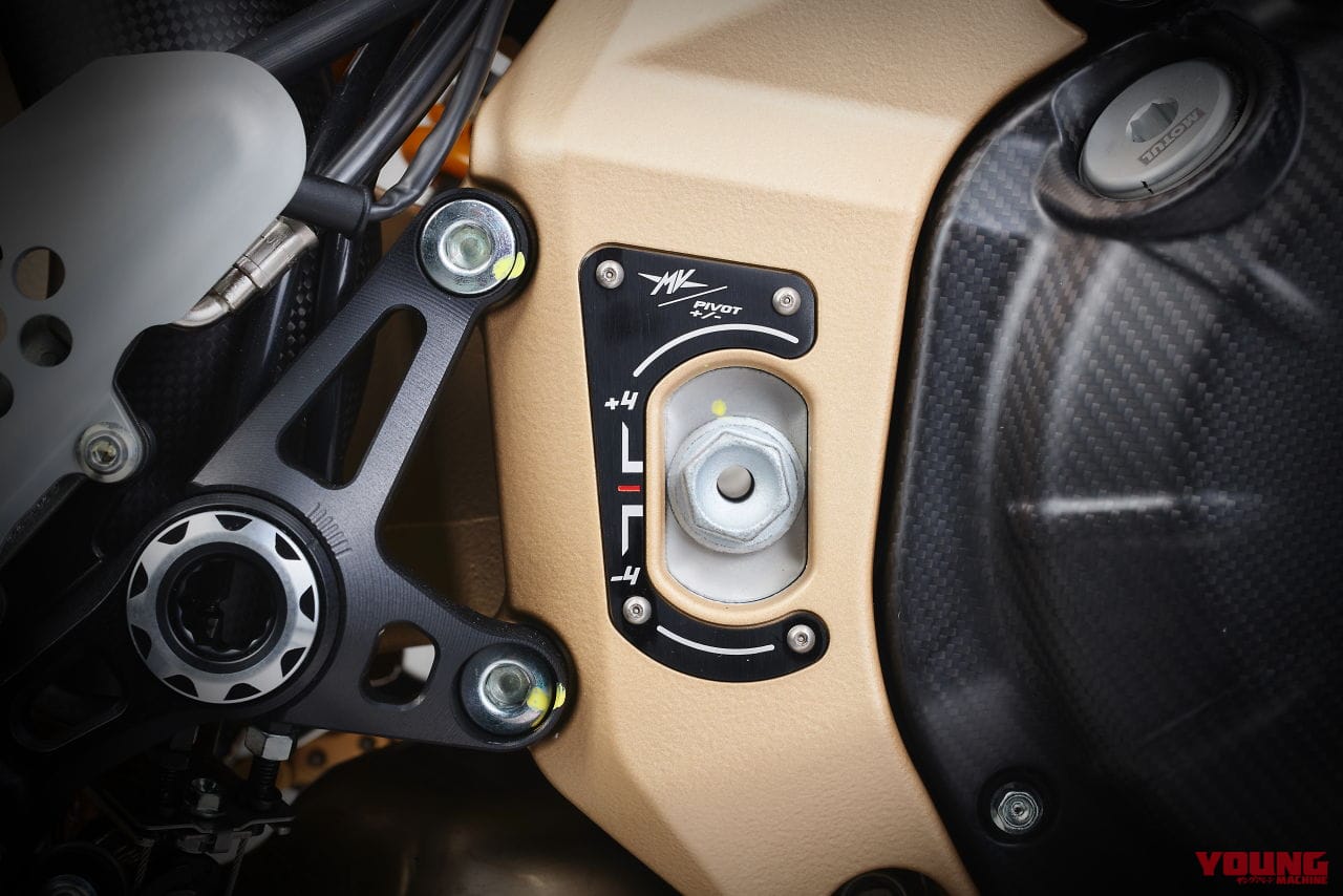 |【限定500台】デザインがヤベェ! MVアグスタが「スーパーヴェローチェ1000セリエオロ」を正式発表