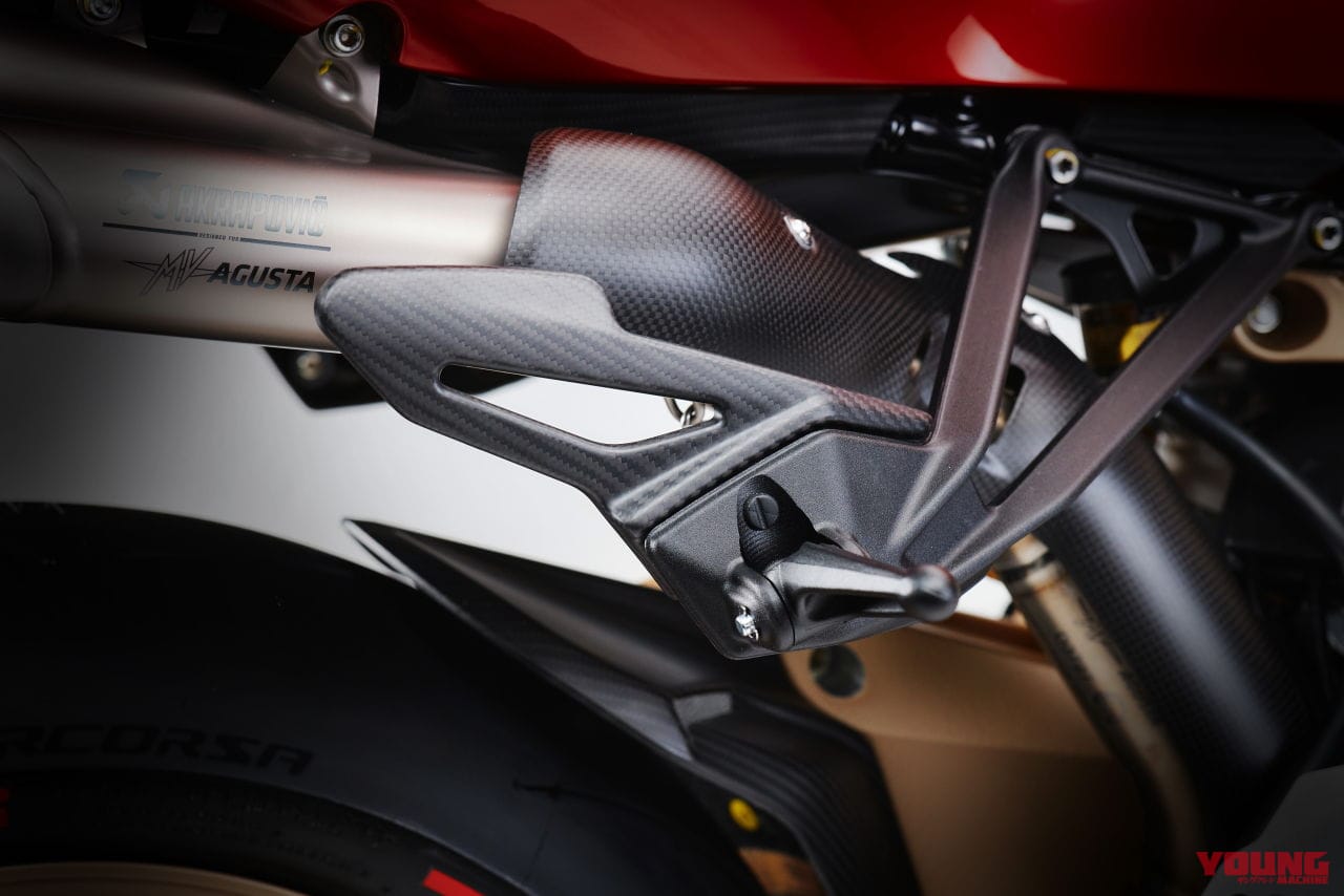 |【限定500台】デザインがヤベェ! MVアグスタが「スーパーヴェローチェ1000セリエオロ」を正式発表