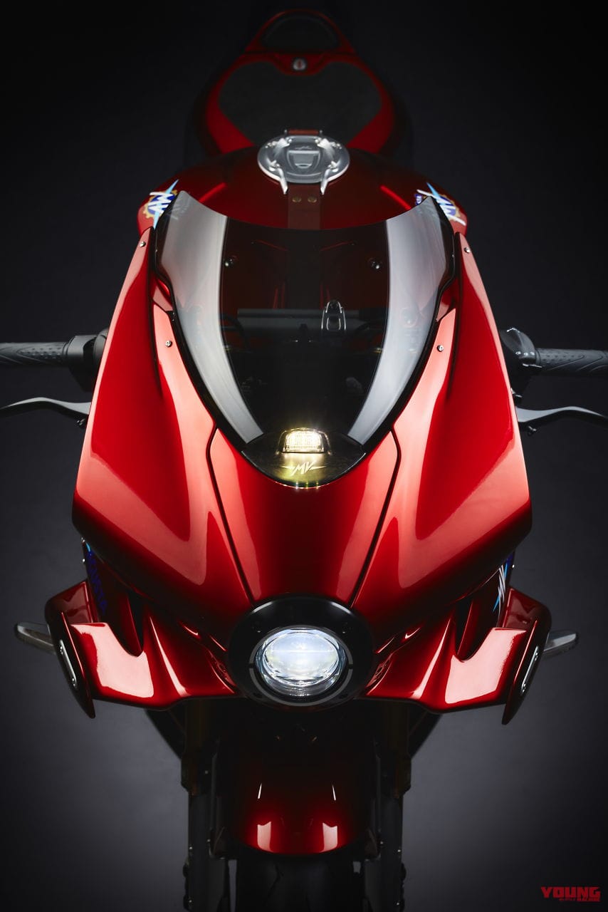 |【限定500台】デザインがヤベェ! MVアグスタが「スーパーヴェローチェ1000セリエオロ」を正式発表