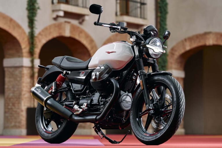 モトグッツィ「V7ストーン」に専用カラー、アロー製マフラーなど特別装備の仕様が登場