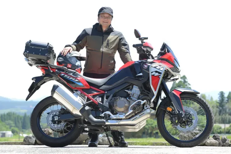 ホンダを乗り継いできたライダーがたどり着いた選択肢は新型CRF1100Lアフリカツインだった