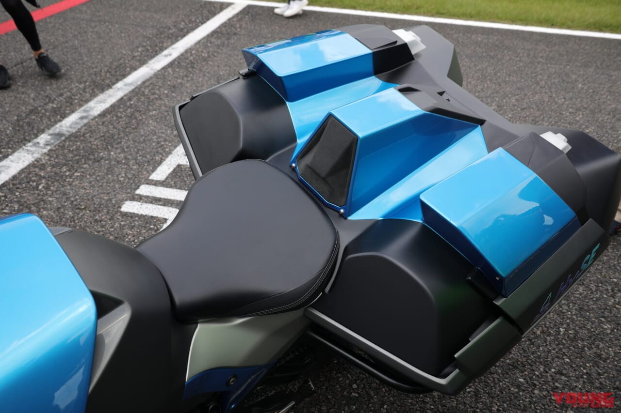 |【量産2輪メーカー世界初!!】 カワサキの水素バイクが鈴鹿8耐でデモラン〈動画あり〉